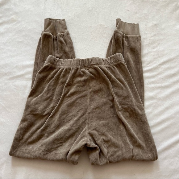 Fear Of God Essentials Womens Brown Soft Velour Sweat Jogger Pants - Picture 2 of 4